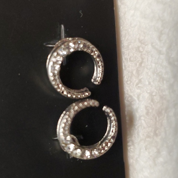 ❤️NWT VINTAGE TORRID RHINESTONE SPIDER STUD EARRING 3 PAIRS SET, NEVER WORN - Picture 3 of 8